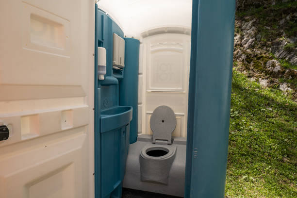 Best Construction site porta potty rental  in Garfield, TX